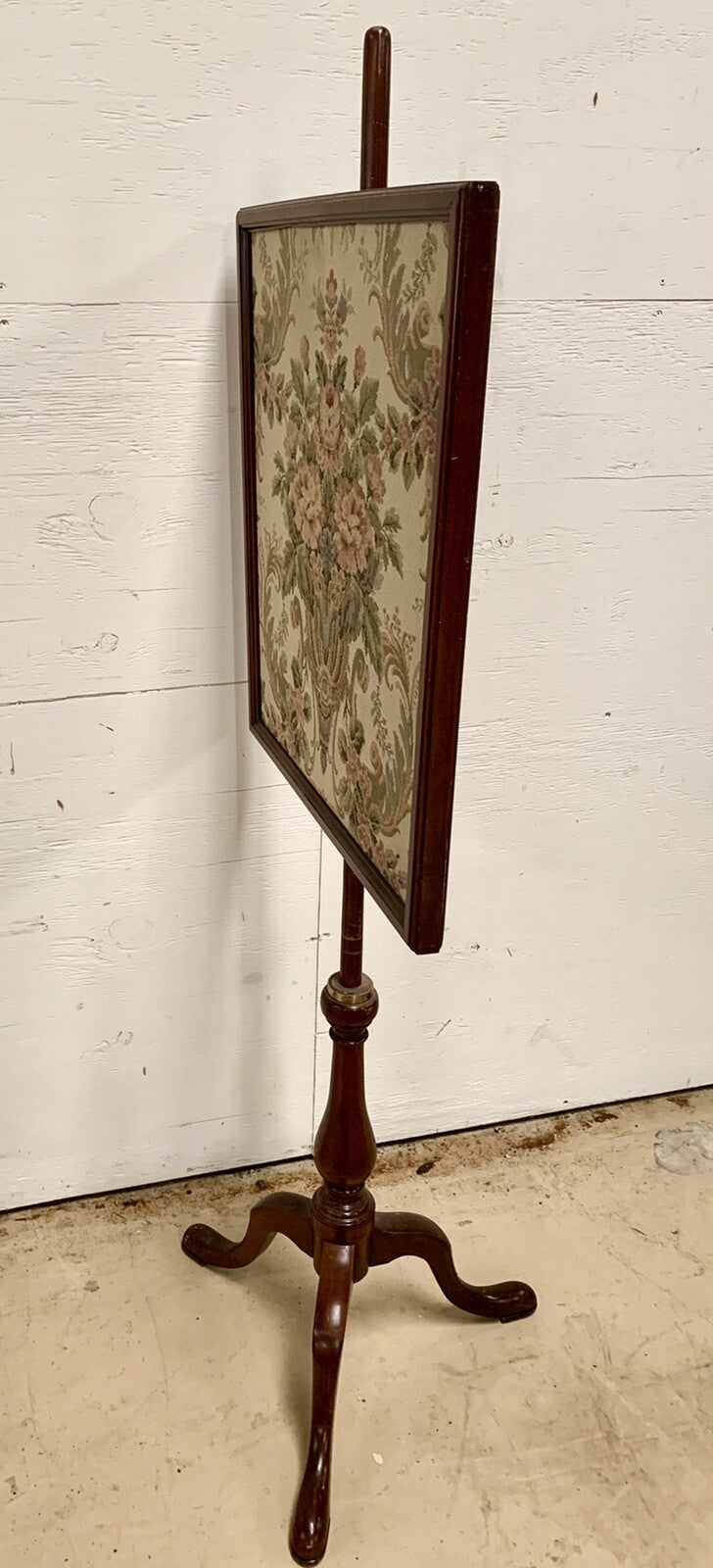 Antique Cherry Victorian Fire Pole Screen Stand w Tapestry