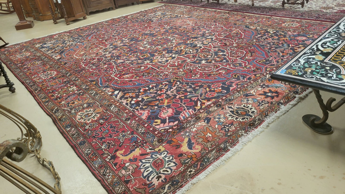 Hand Tied Rug 13 ft x 15 ft Bakhtiar AW8