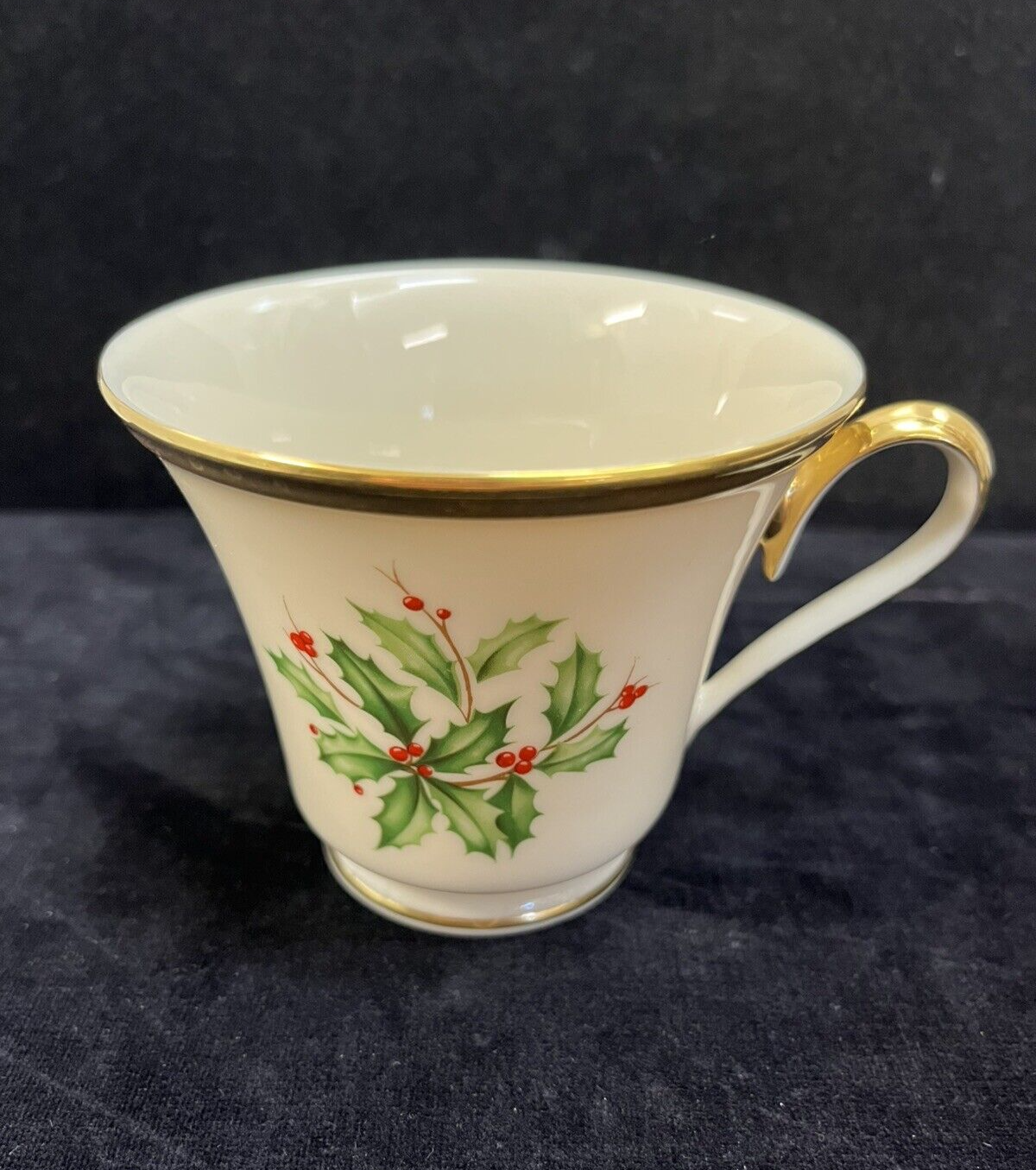Lenox Ivory China Holiday Tea Cup and Saucer Holly Berry Gold Rim