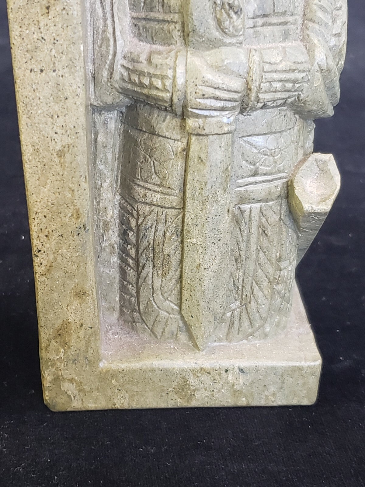 Pair of Jade Chinese Men Scholar Warrior Bookends H 7"  weighs 4 lb 4 oz