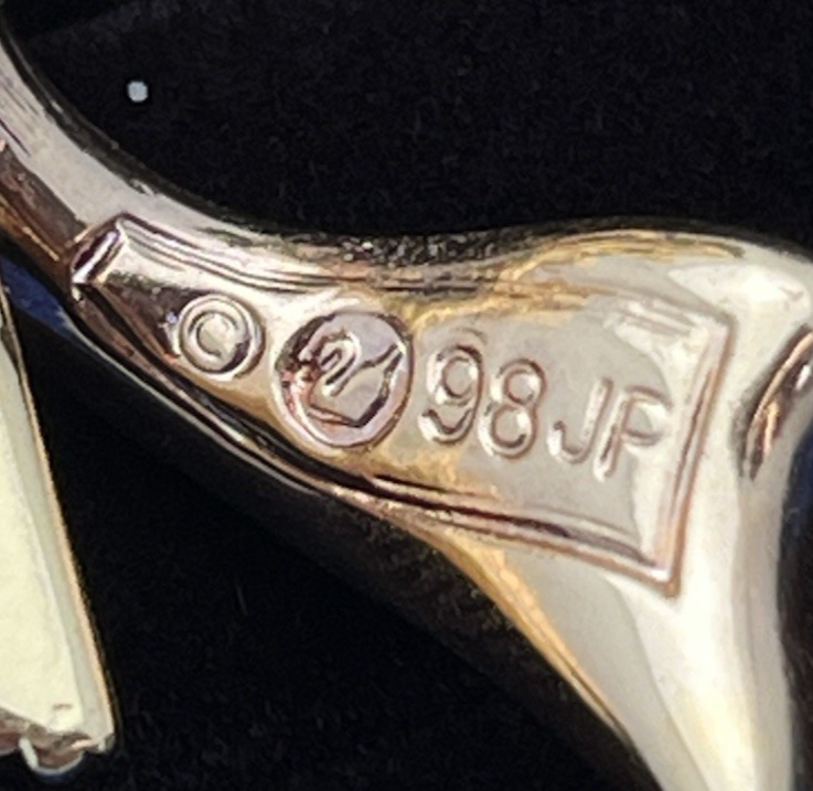 Swarovski Crystal Flower Bouquet Compassion Brooch Pin Retired JP 98