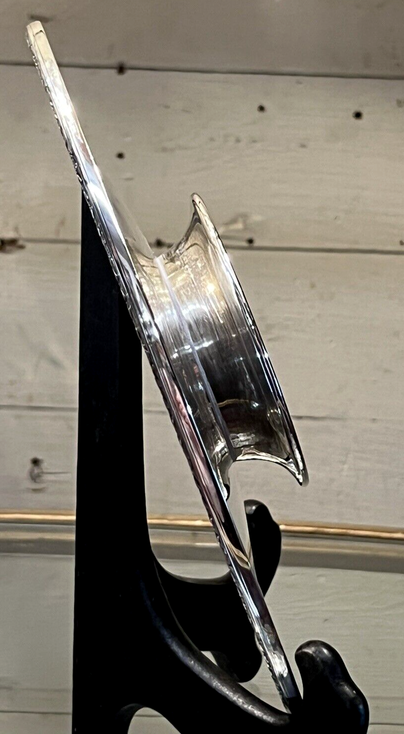 International Sterling  Silver 8 1/2" Cake Plate monograms H4-16 245 grams