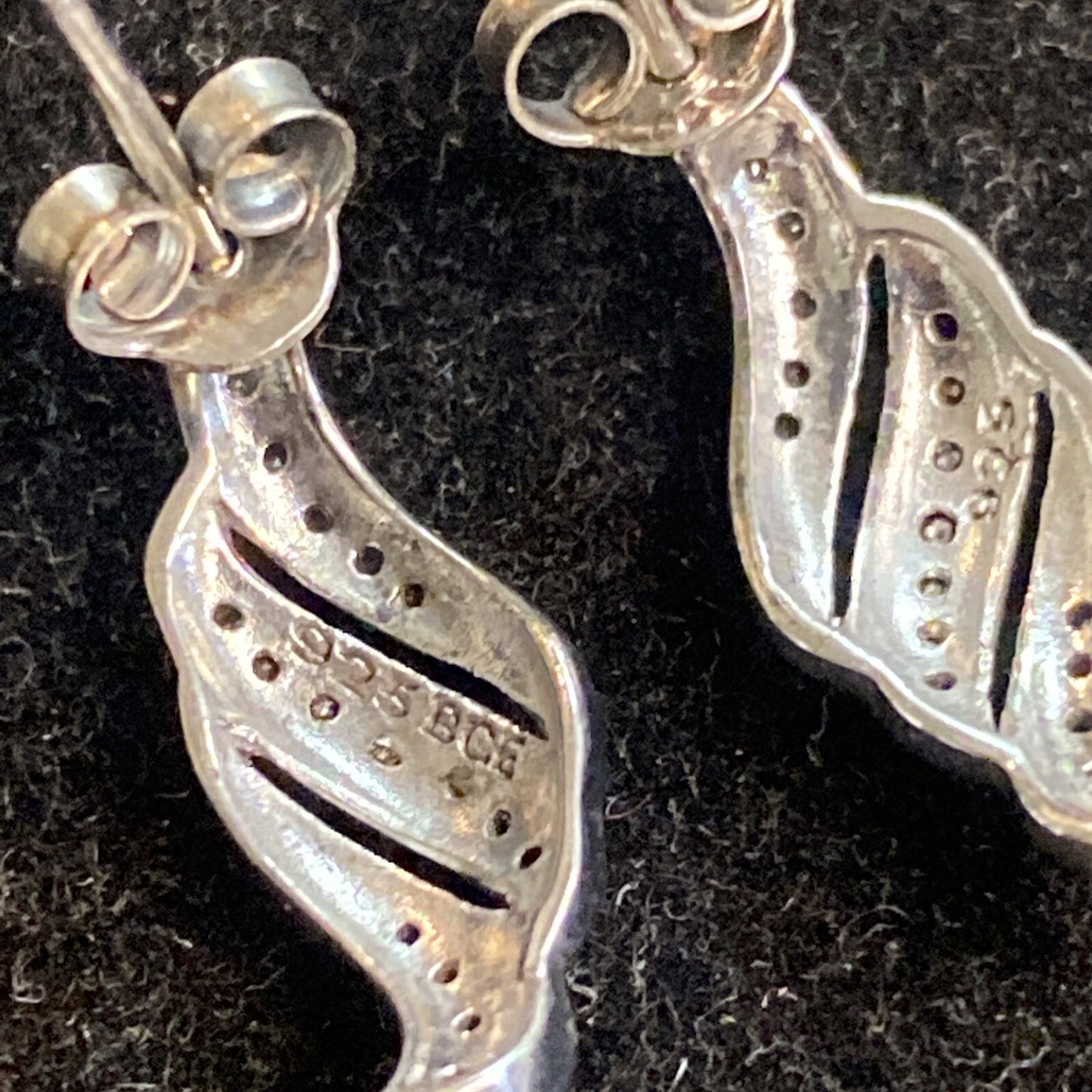 Bradford Exchange Sterling Pierced Earrings, Orig Box, small angel wings 1.7g