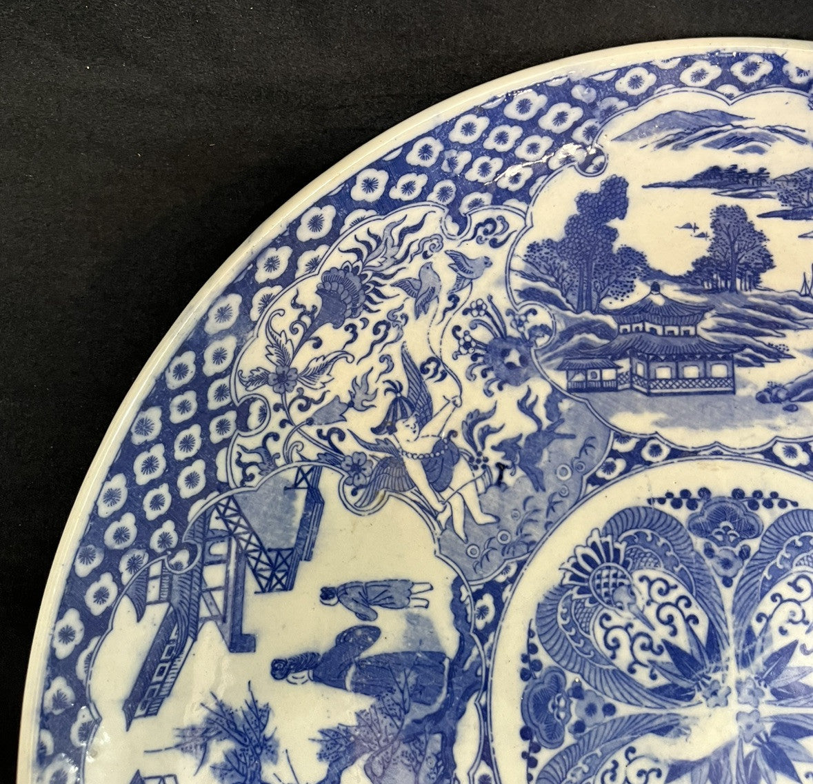 LARGE JAPANESE BLUE & WHITE PORCELAIN CHARGER, 18"DIAM