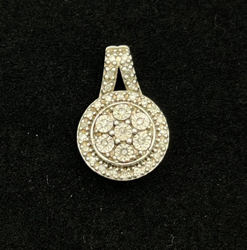 Sterling Silver 925 Pendant CZ Stones 1.5g