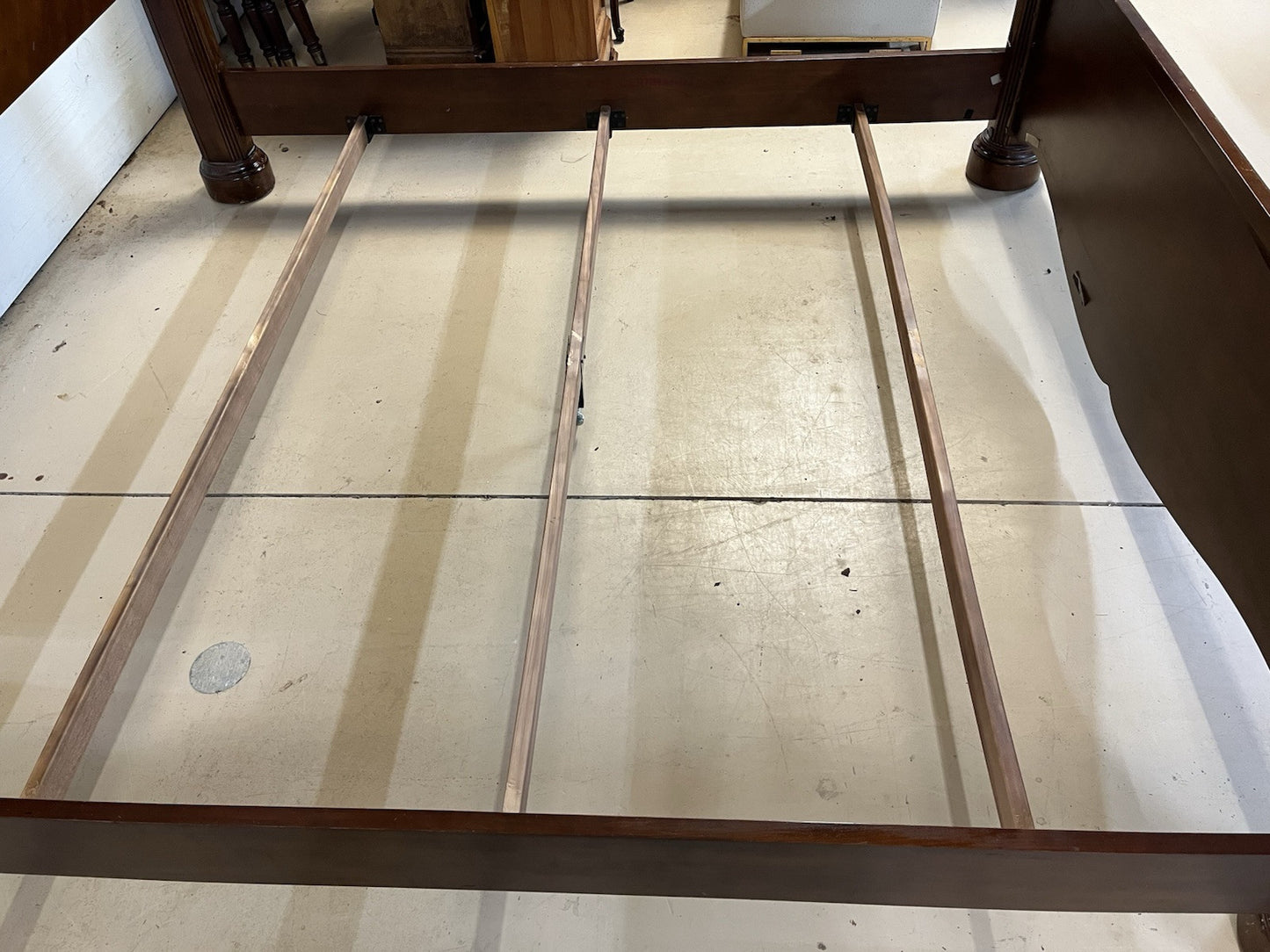 Bernhardt Modern King Size 4 Poster Bed CL12