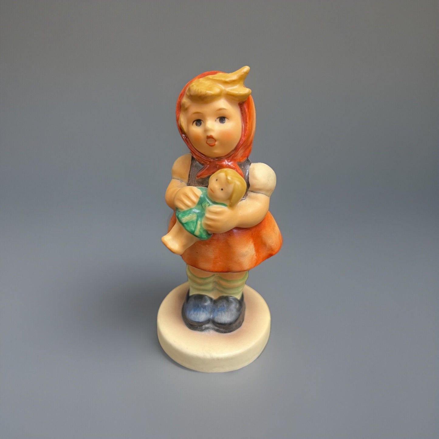 Vintage Goebel M.I. Hummel Porcelain "Girl with Doll" Figurine 239/B W. Germany