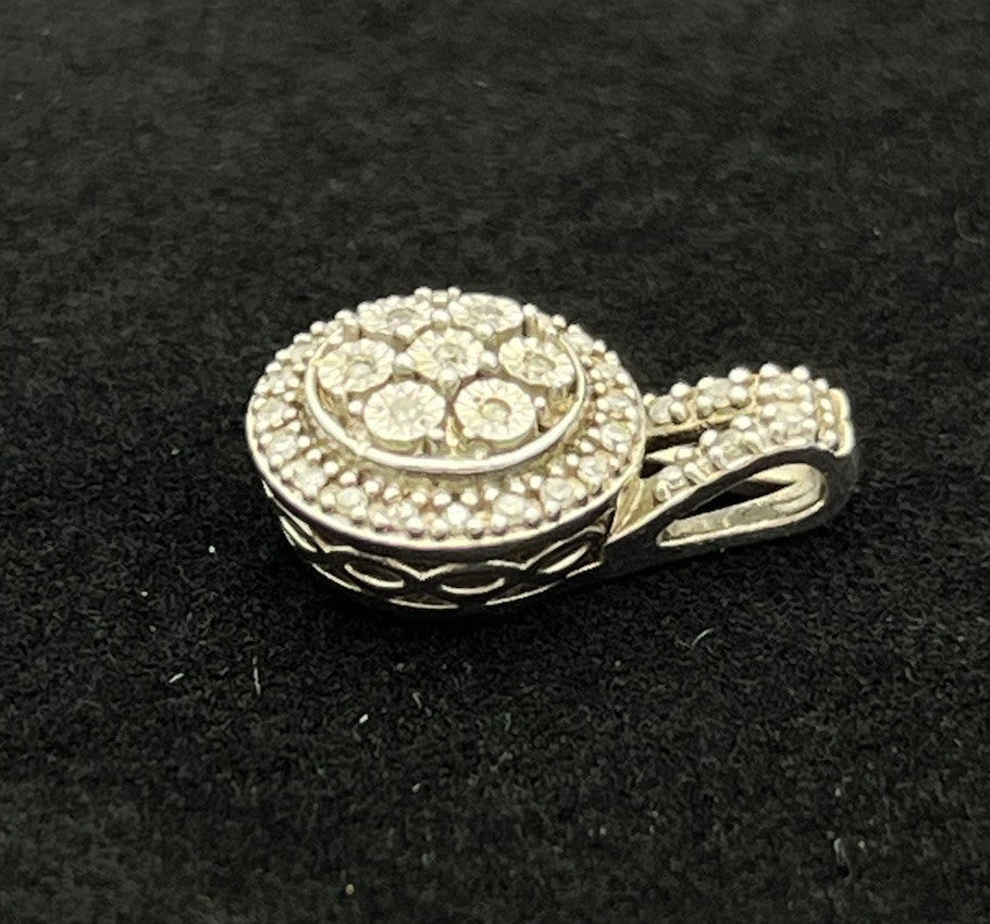 Sterling Silver 925 Pendant CZ Stones 1.5g