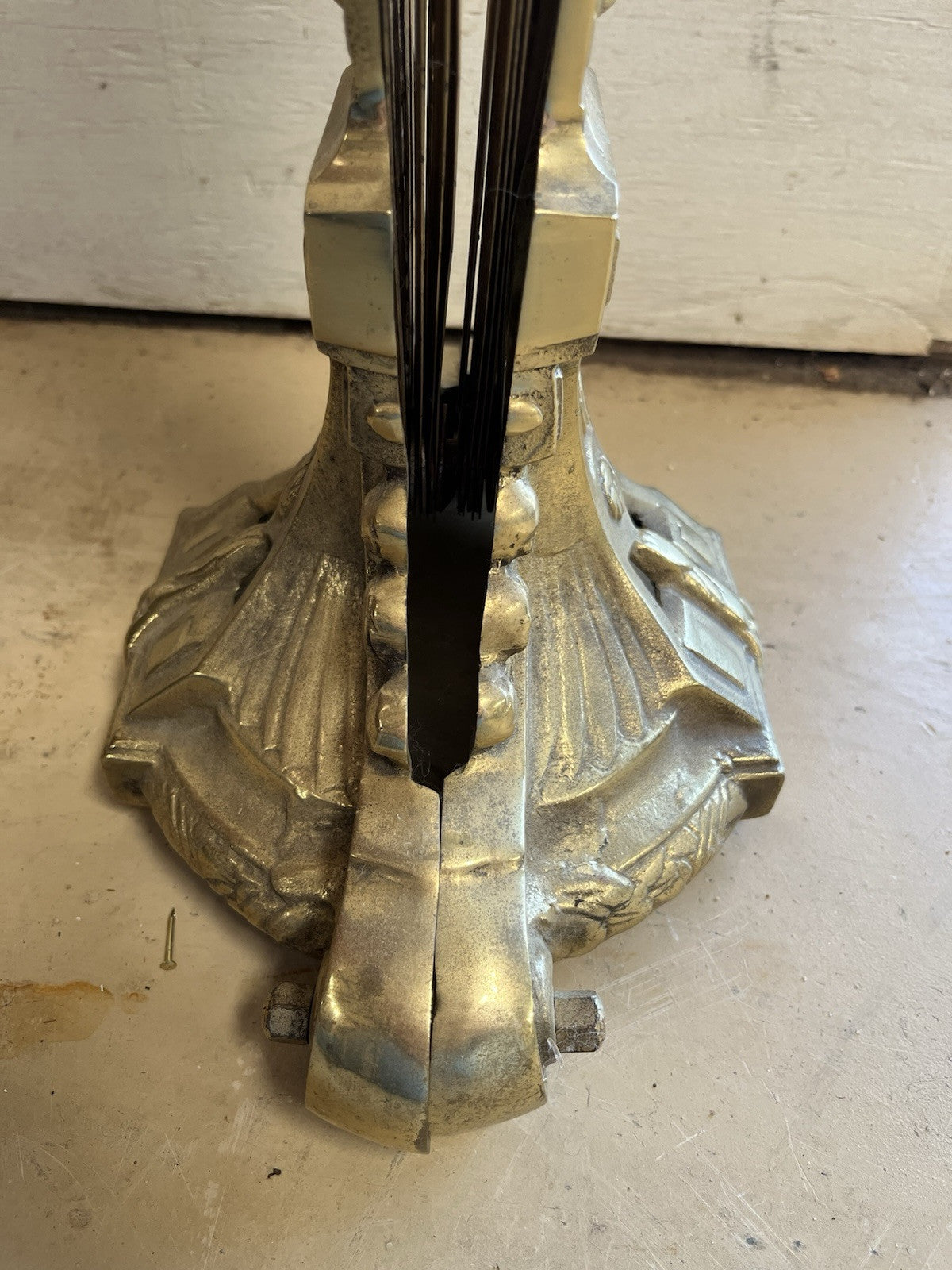 Antique Art Deco Gilt Gold Folding Fan Peacock Fire Screen CL10