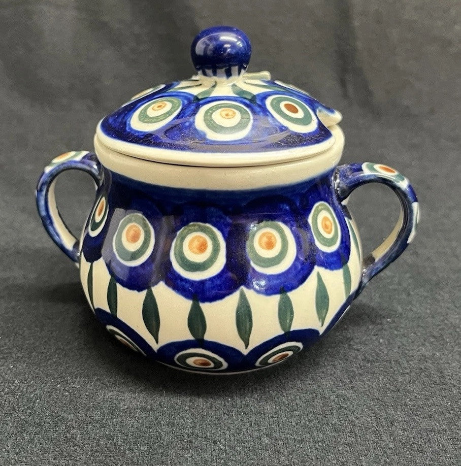 Boleslawiec Polish Pottery Sugar Bowl & Creamer Set w/ Plate Peacock Pattern