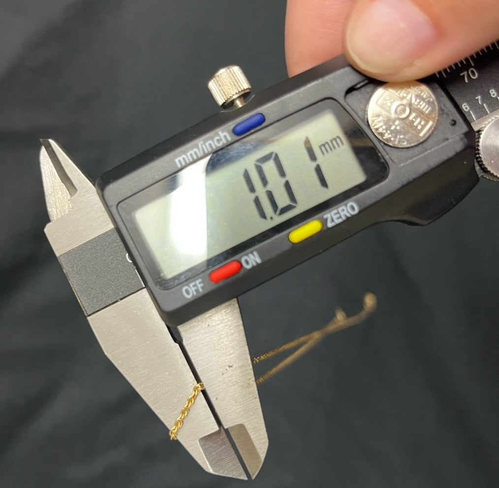 14k yellow gold rope  20 in chain  1 mm   2.75 g signed AD