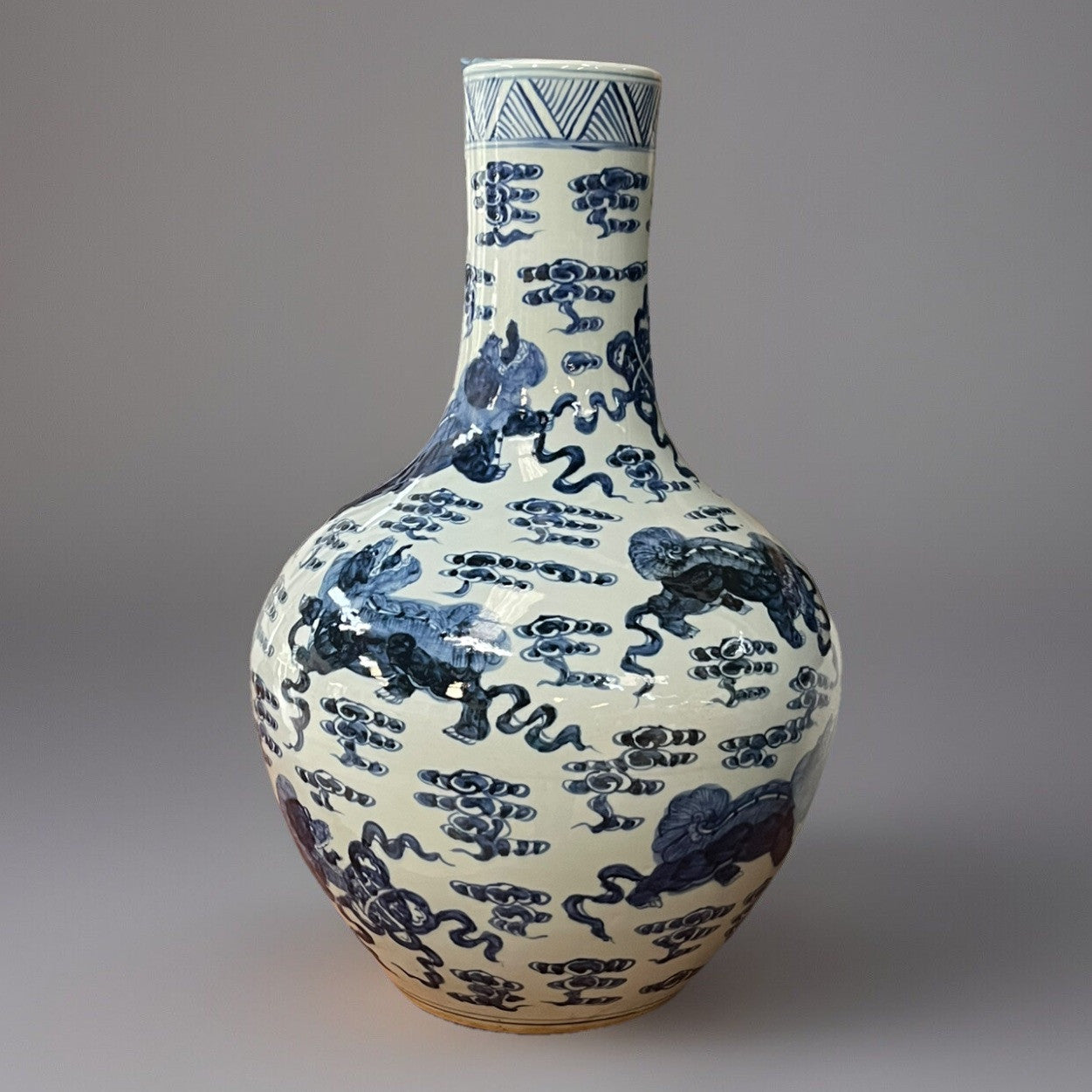 PAIR OF LARGE CHINESE BLUE & WHITE PORCELAIN BOTTLE NECK VASES, 24"H x14"