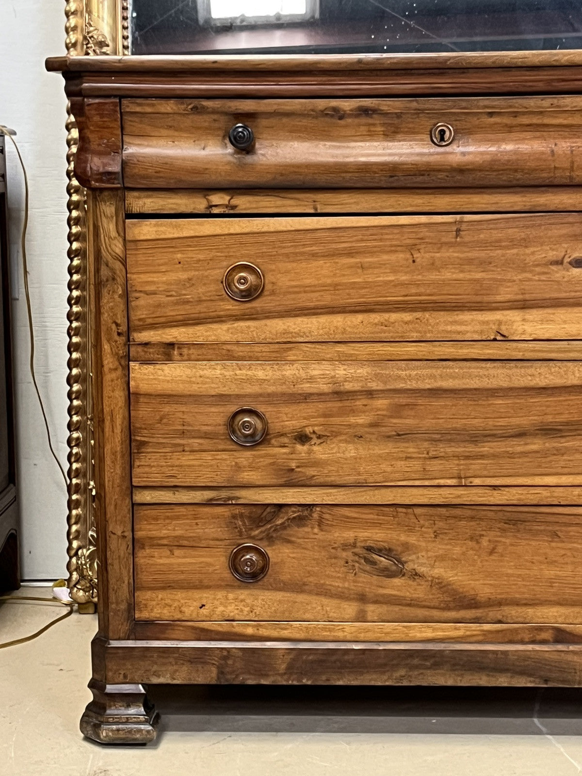 ANTIQUE PERIOD FRENCH LOUIS PHILIPPE WALNUT COMMODE CHEST OF DRAWERS