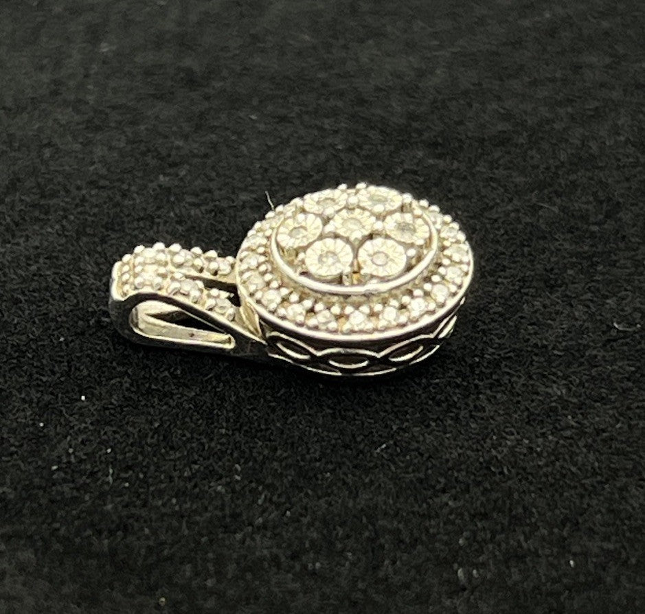 Sterling Silver 925 Pendant CZ Stones 1.5g
