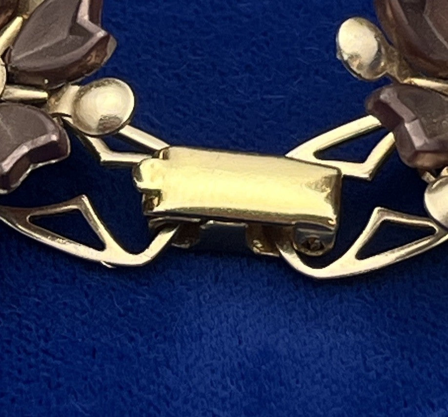 Vintage 1940's  Metal 3 D Flowers Rhinestone Center 10 Link Bracelet Beautiful!