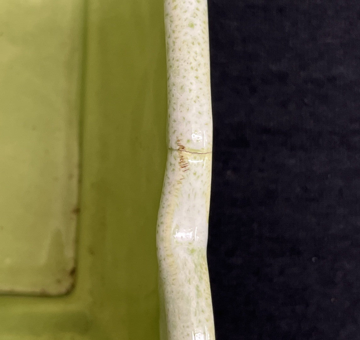 Shawnee Pottery 1950's vintage green leaf planter #292 10.5"